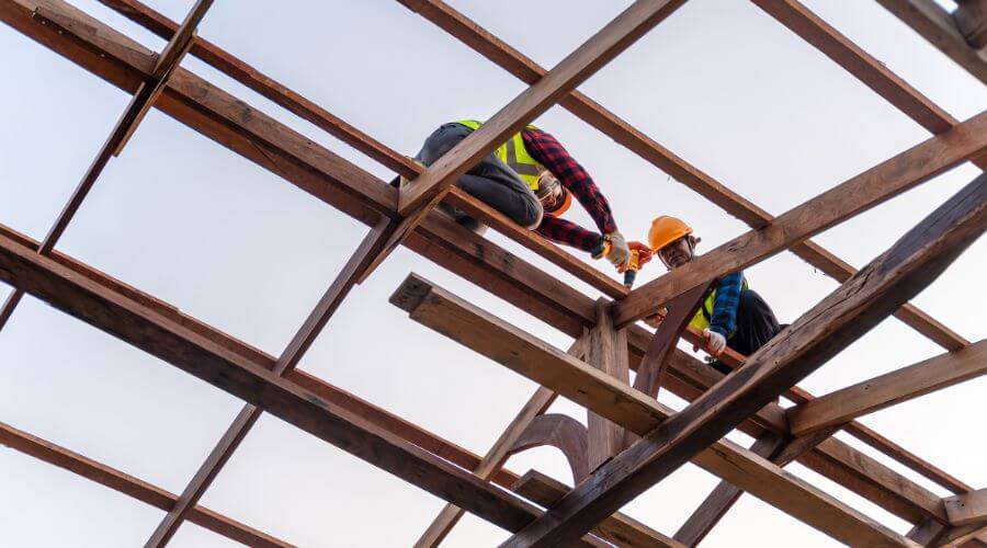 Professional gutter cleaning services in Augusta, MO